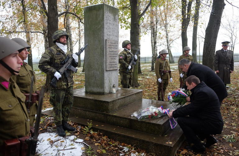 Den veteránů si připomněli bývalí i současní vojáci